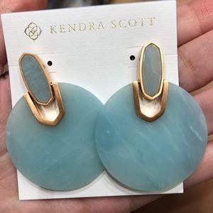 DIDI in teal quartzite